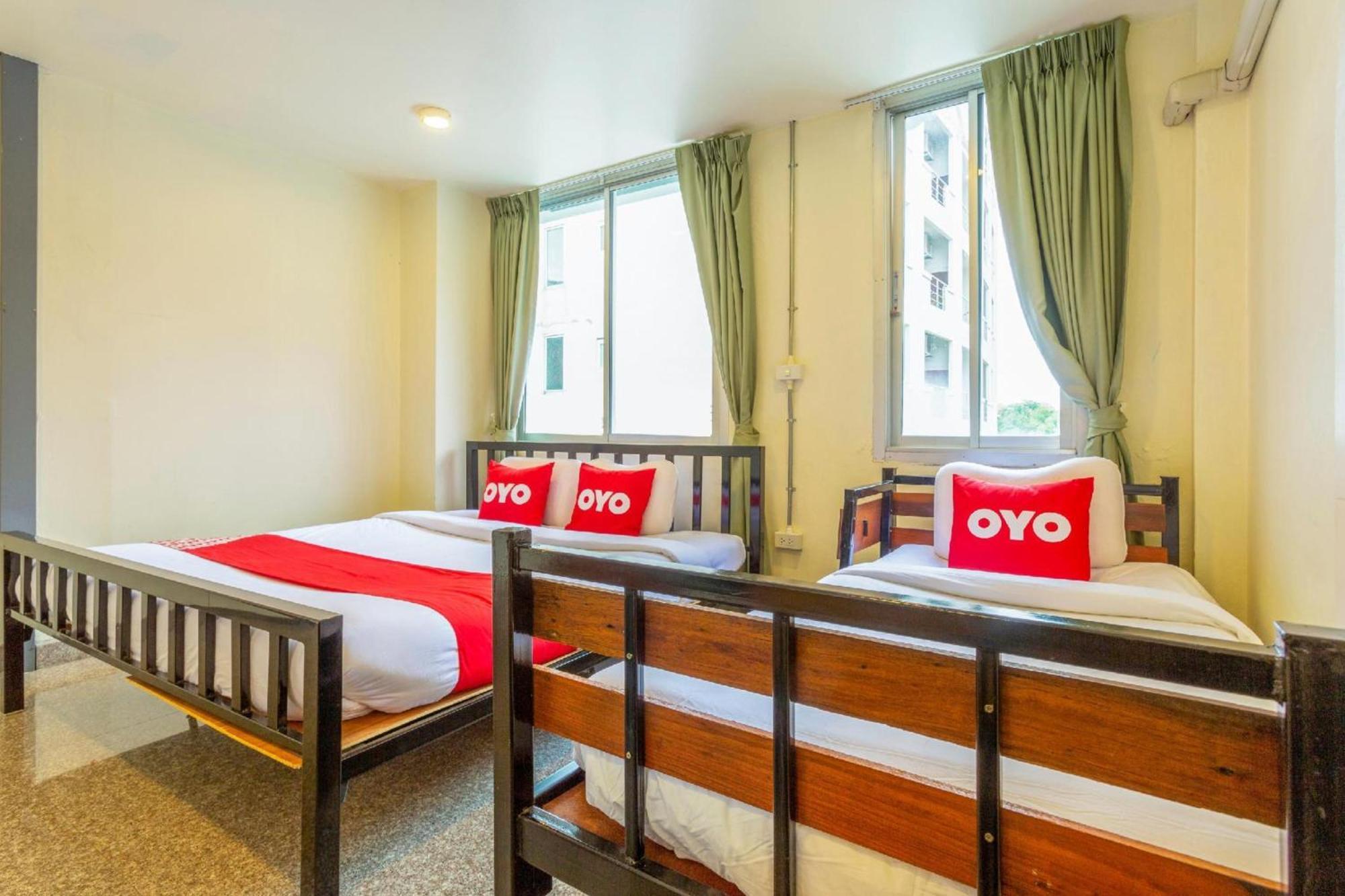Oyo 928 Leaf Hostel Чиангмай Экстерьер фото